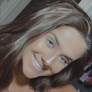 Meet your Posher, Libby